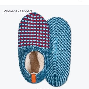 ✅SOLD NWOT Bombas Women's Gripper Slipper (Sherpa Lined), Sz M, Frost Blue